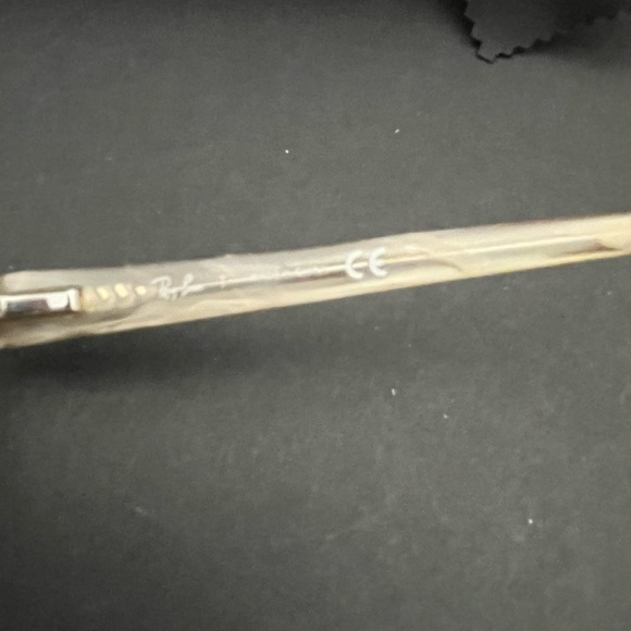 RAY BAN Tortoise Frames
5265 5075 57 16 135 - Picture 7 of 7